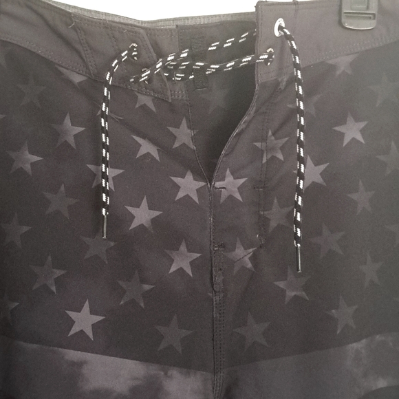 Hurley Mens Phantom Patriot Cheers 29" Board Shorts Size 34 NEW wo tags - Picture 3 of 10